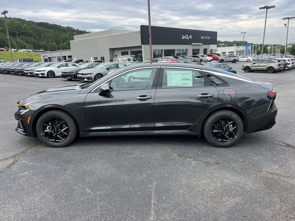2025 Kia K5 LXS