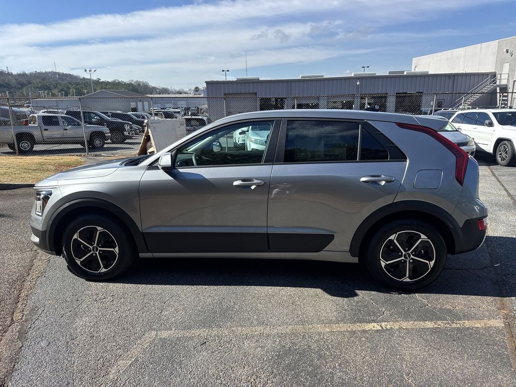 2026 Kia Niro LX