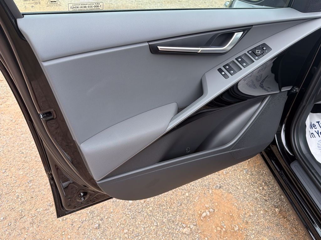 2026 Kia Niro EX