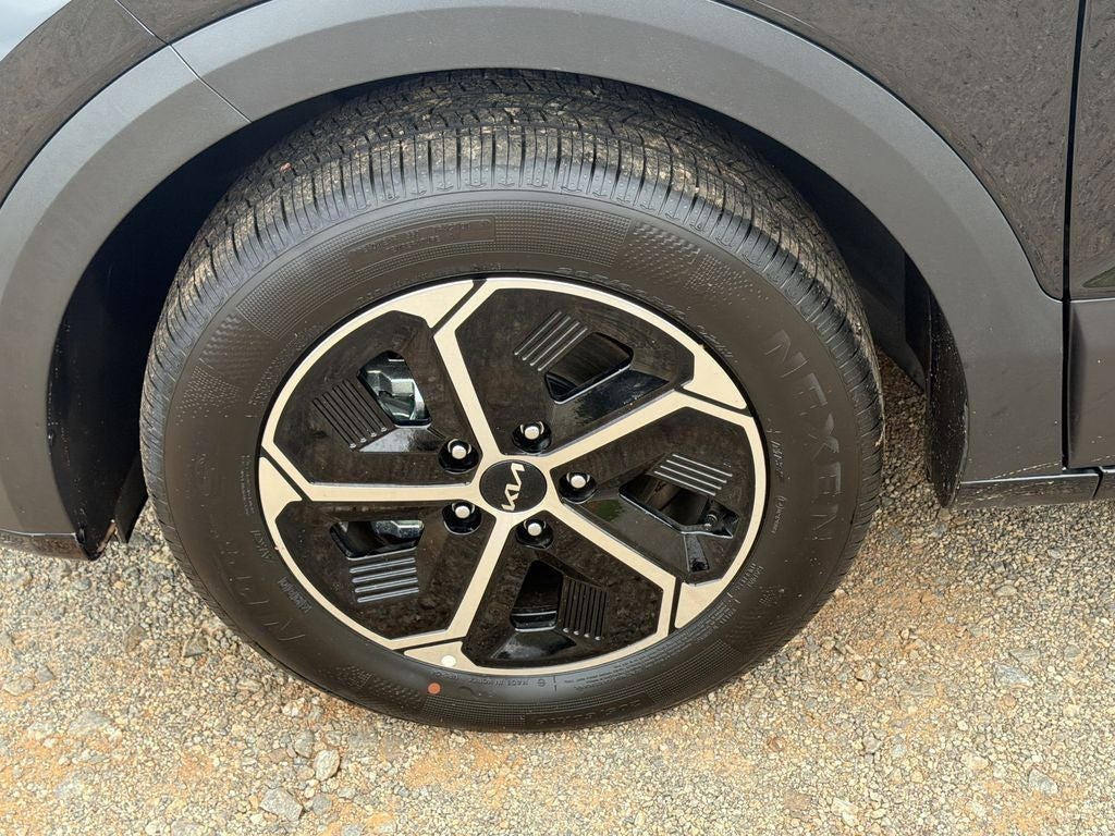 2026 Kia Niro EX