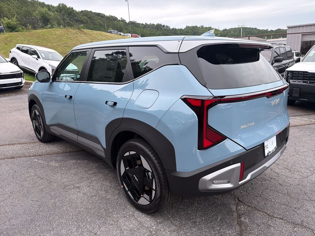 2027 Kia Seltos EX
