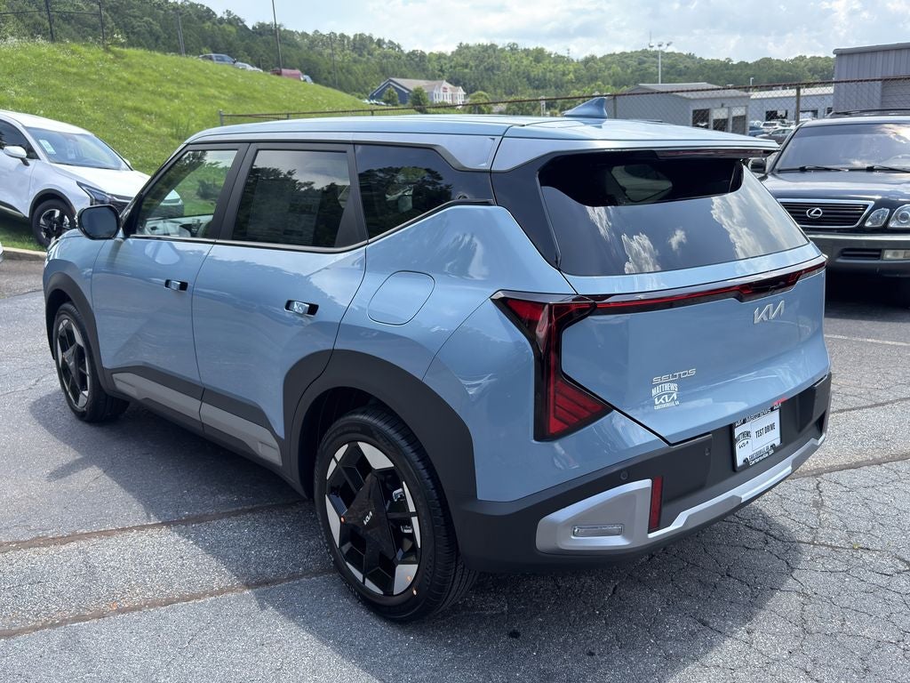 2027 Kia Seltos S
