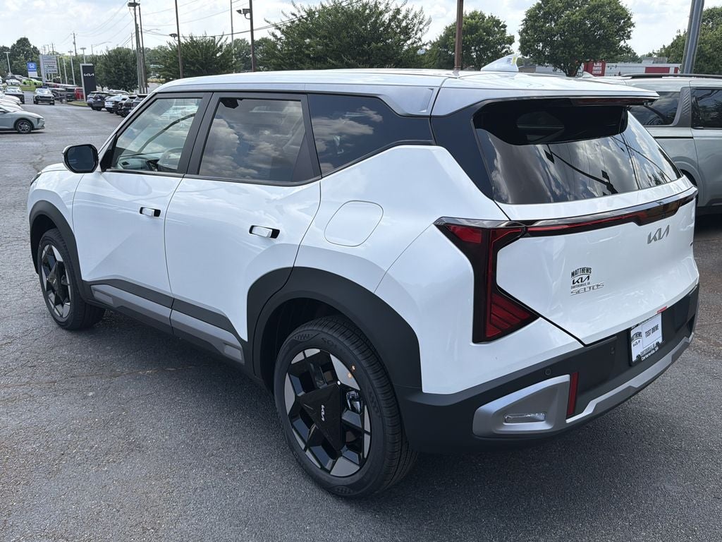 2027 Kia Seltos S
