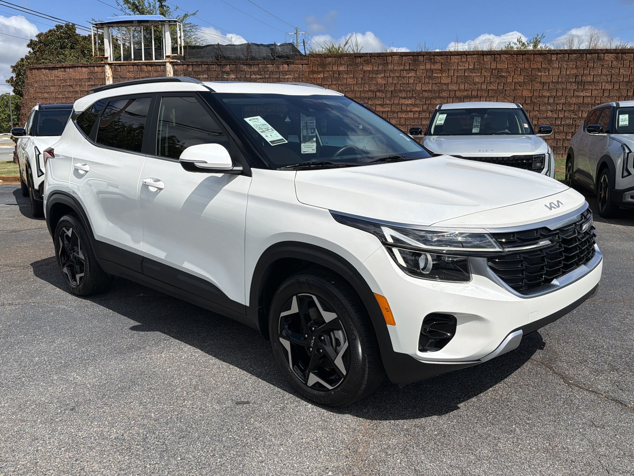 2024 Kia Seltos EX