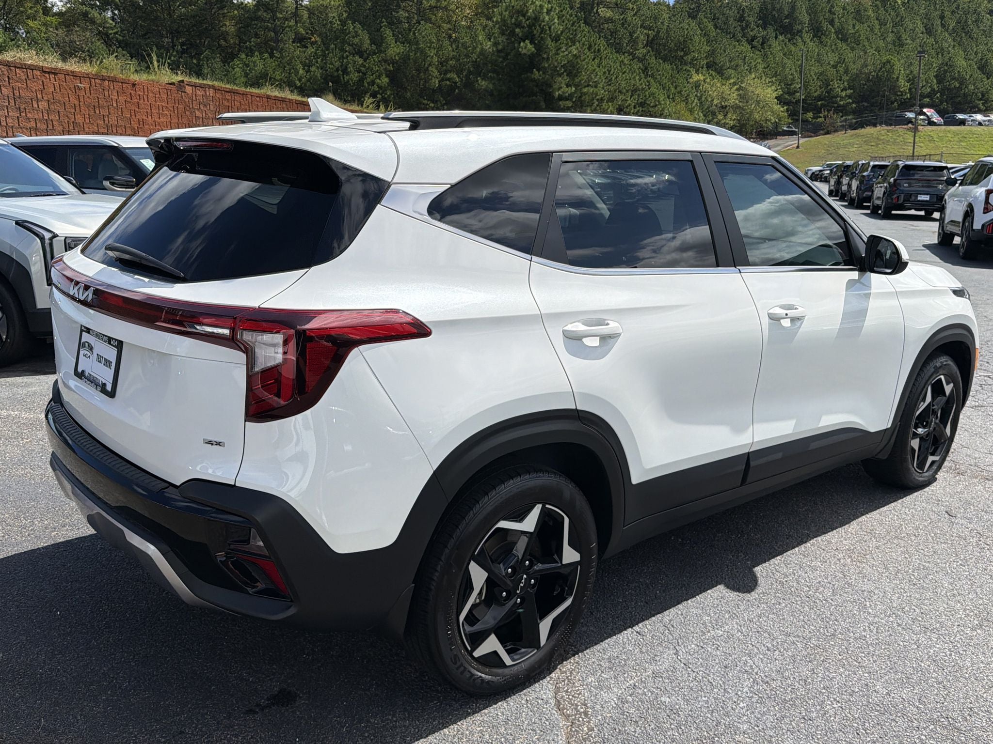 2024 Kia Seltos EX
