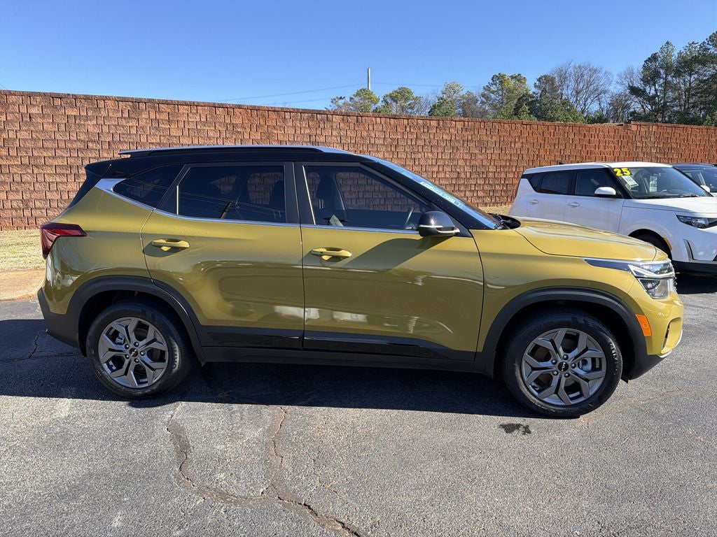 2024 Kia Seltos S