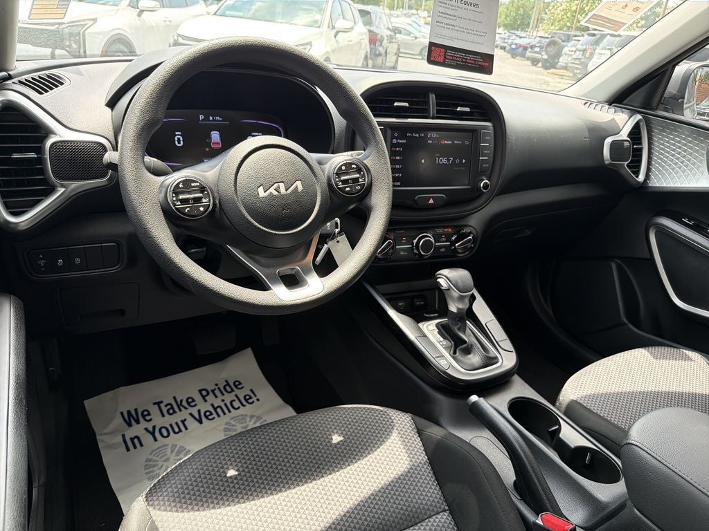 2024 Kia Soul LX