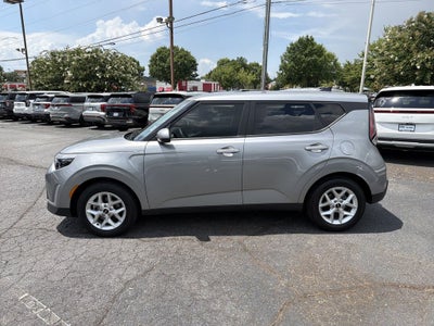 2024 Kia Soul LX