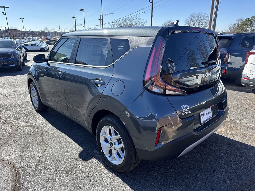 2025 Kia Soul LX