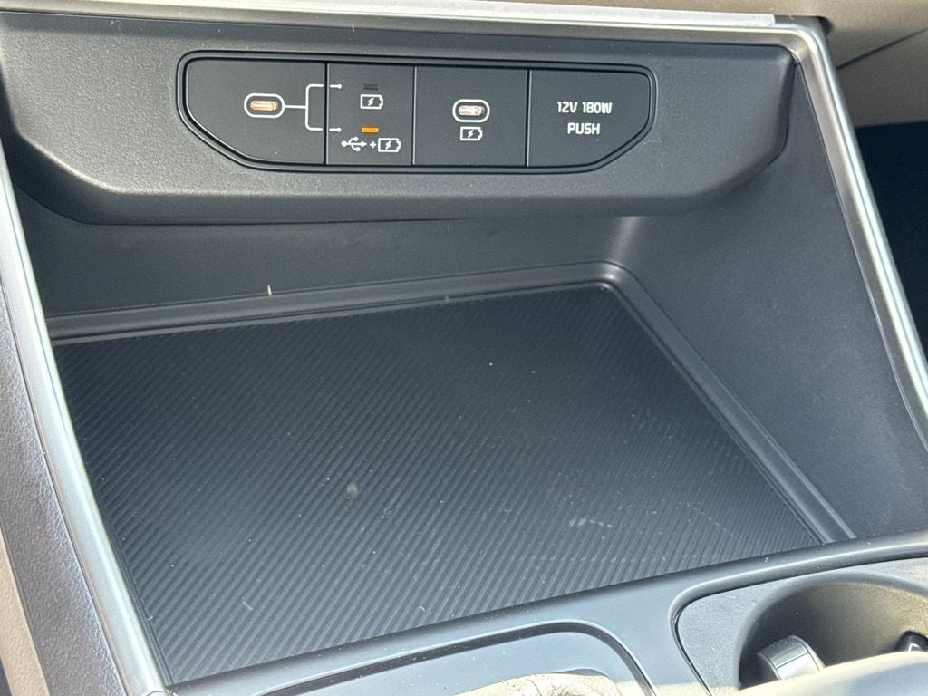 2026 Kia Carnival LX