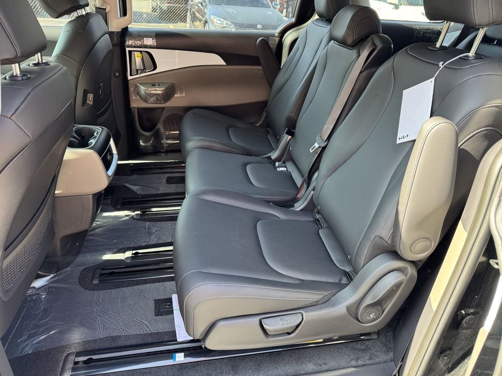 2026 Kia Carnival LX