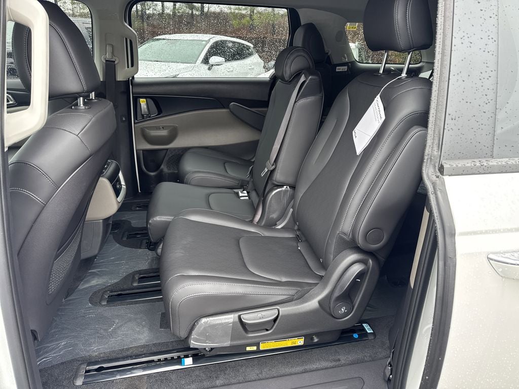 2026 Kia Carnival LX