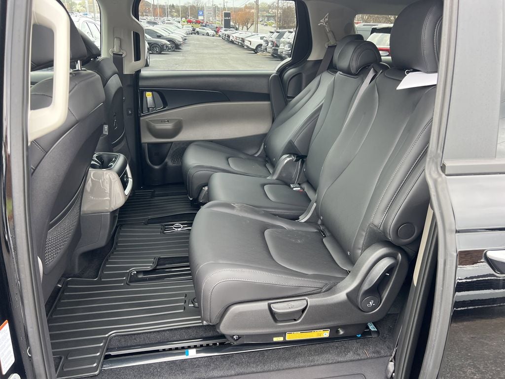 2026 Kia Carnival LX