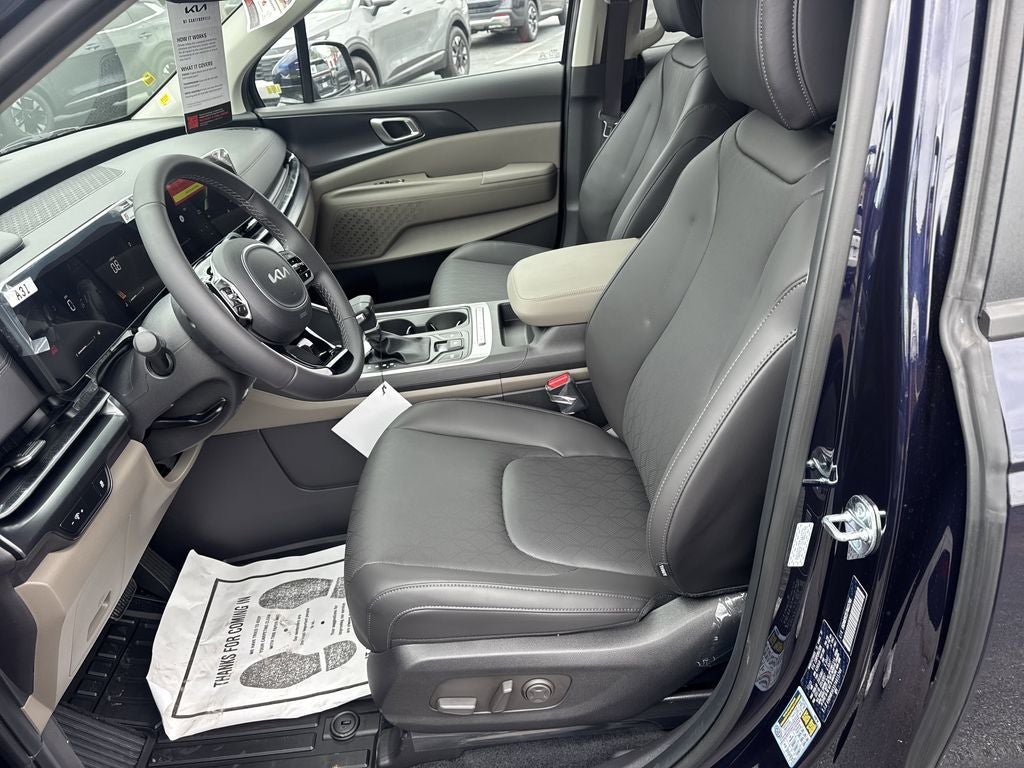 2026 Kia Carnival LX