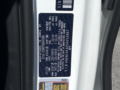 2025 Kia Carnival Hybrid EX