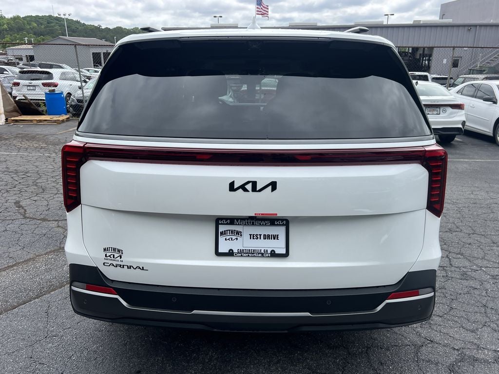 2026 Kia Carnival Base