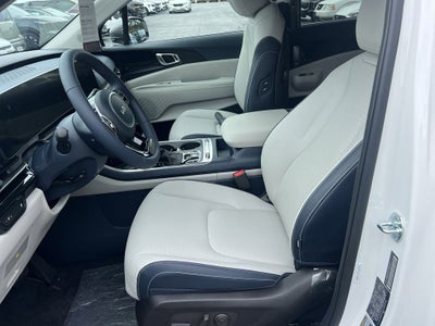 2026 Kia Carnival Base