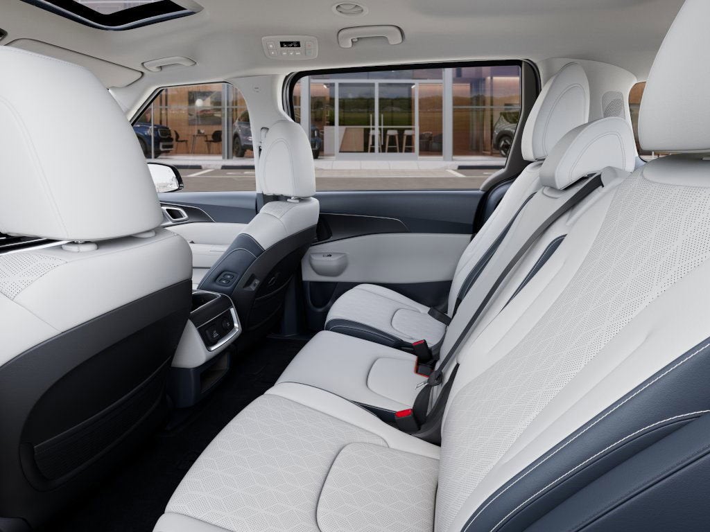 2026 Kia Carnival Base