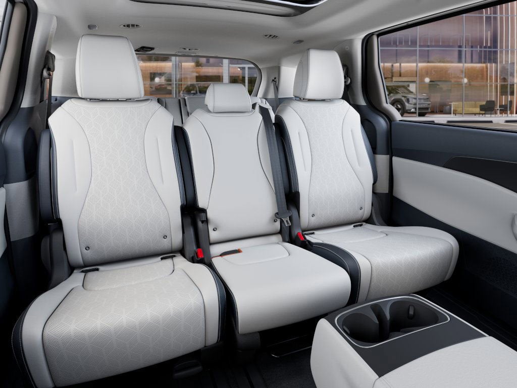 2026 Kia Carnival Base