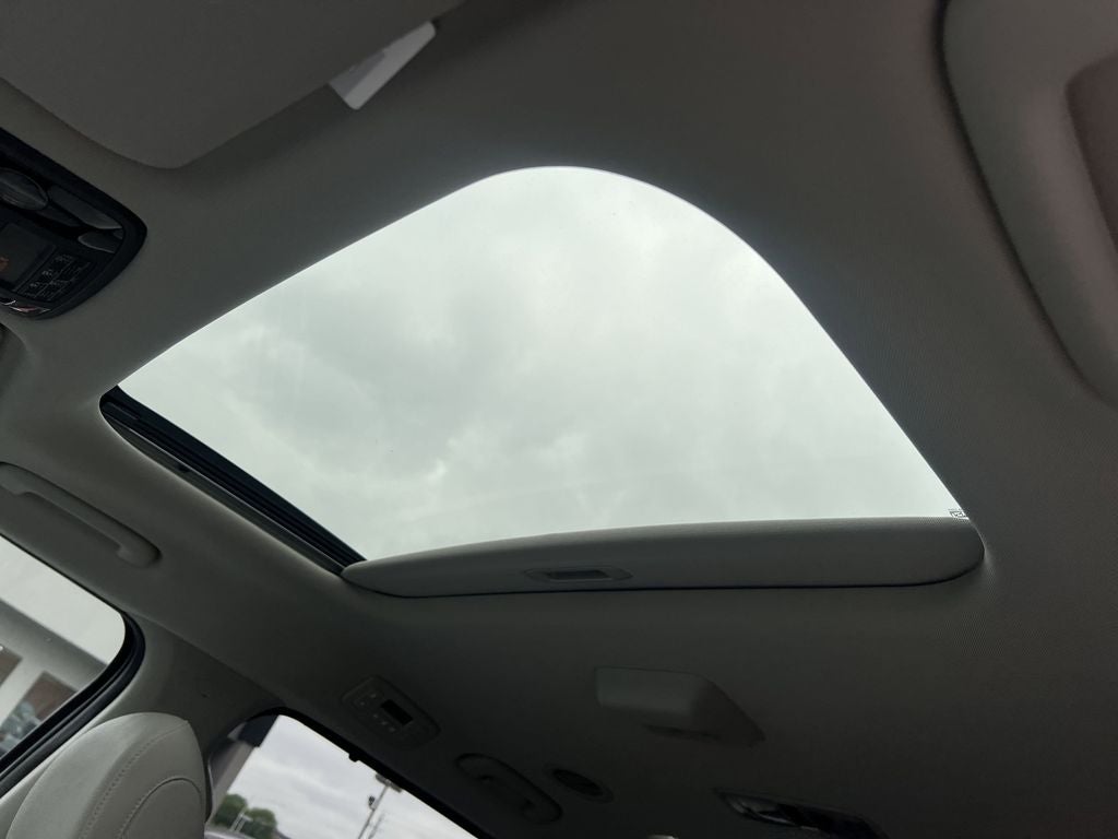 2025 Kia Carnival SX Prestige