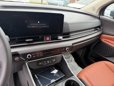2026 Kia Carnival Hybrid Base
