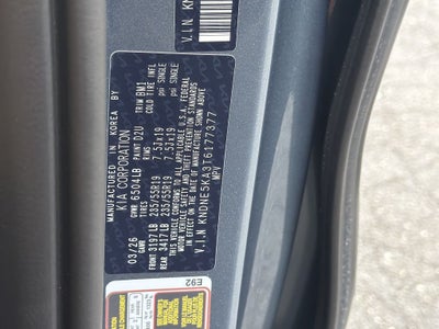 2026 Kia Carnival Hybrid Base