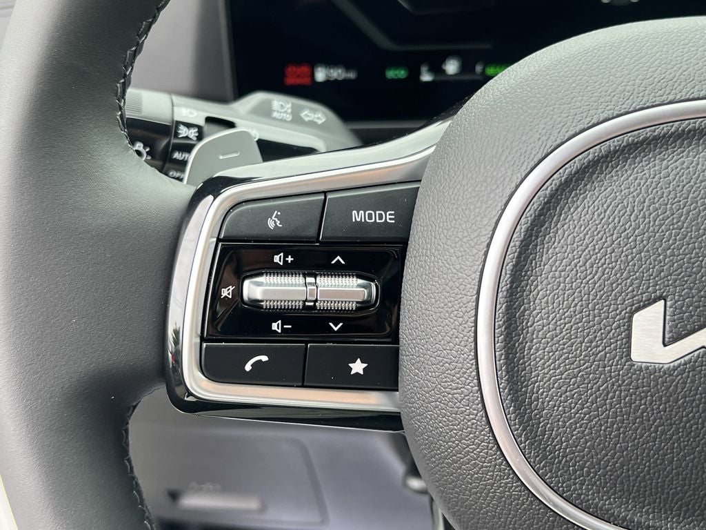 2025 Kia Carnival Hybrid SX